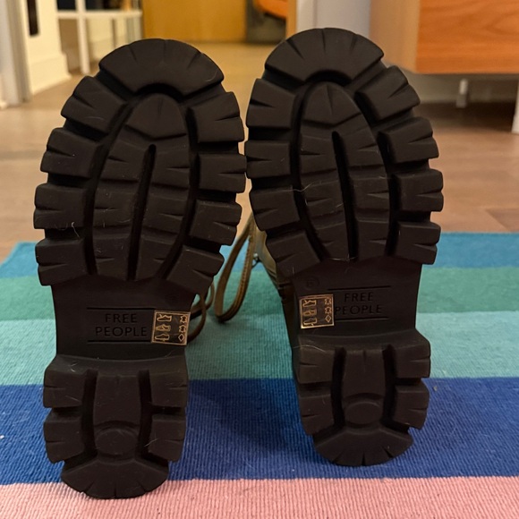 Free People Lace-Up Combat Boots Sz 6. Olive - Picture 5 of 6